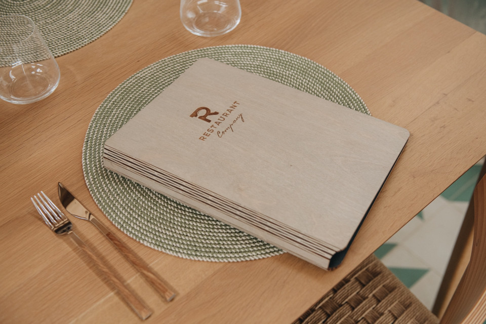 FLEX - A4 Letter Welcome supports This charming innovative letter is made of birch wood and its binding is done with rings fe...