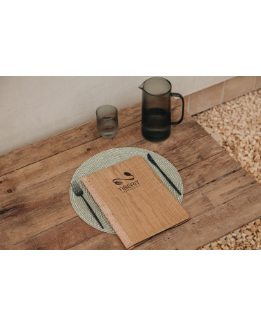 ELAN - A4 and A5 Letter Wooden menu boards Elegant and understated wooden letter bound with screws or elastic band with slots...