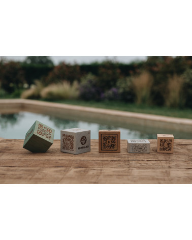 Custom 3D Wooden QR Cube Table Identifier
